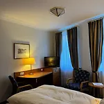 Hotel apartamentowy Frank