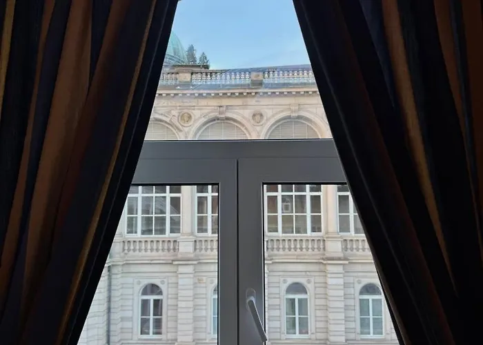 アパートホテル Frank