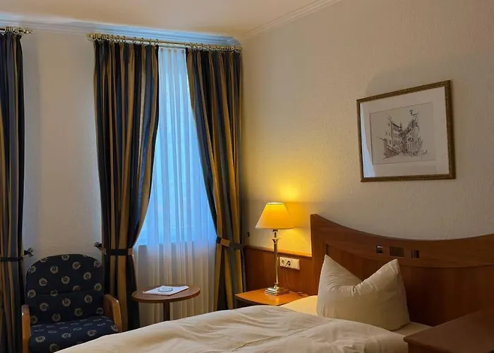 Frank アパートホテル